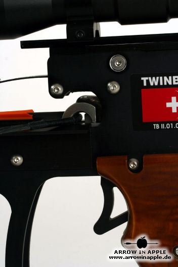 Twinbow II Sixpack Riser (573)
